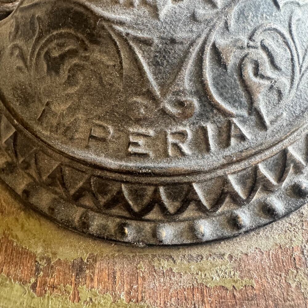 Antique Imperial Coffee Grinder Mill Cast Iron Green, Late 1800s Farmhouse Decor - Picture 6 of 10